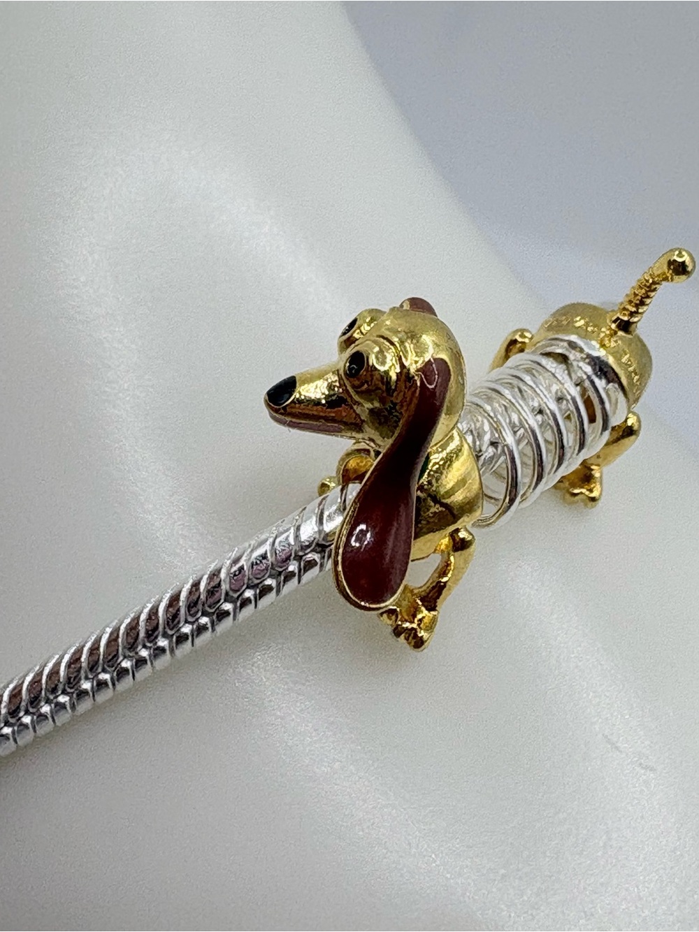 Pandora Disney Pixar Toy Story Slinky Dog Charm - Picture 8 of 10